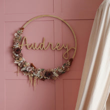 Load image into Gallery viewer, Personalised Name Wreath
